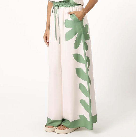 Petal & Pup Timothy Pant Set - Picture 4 of 6